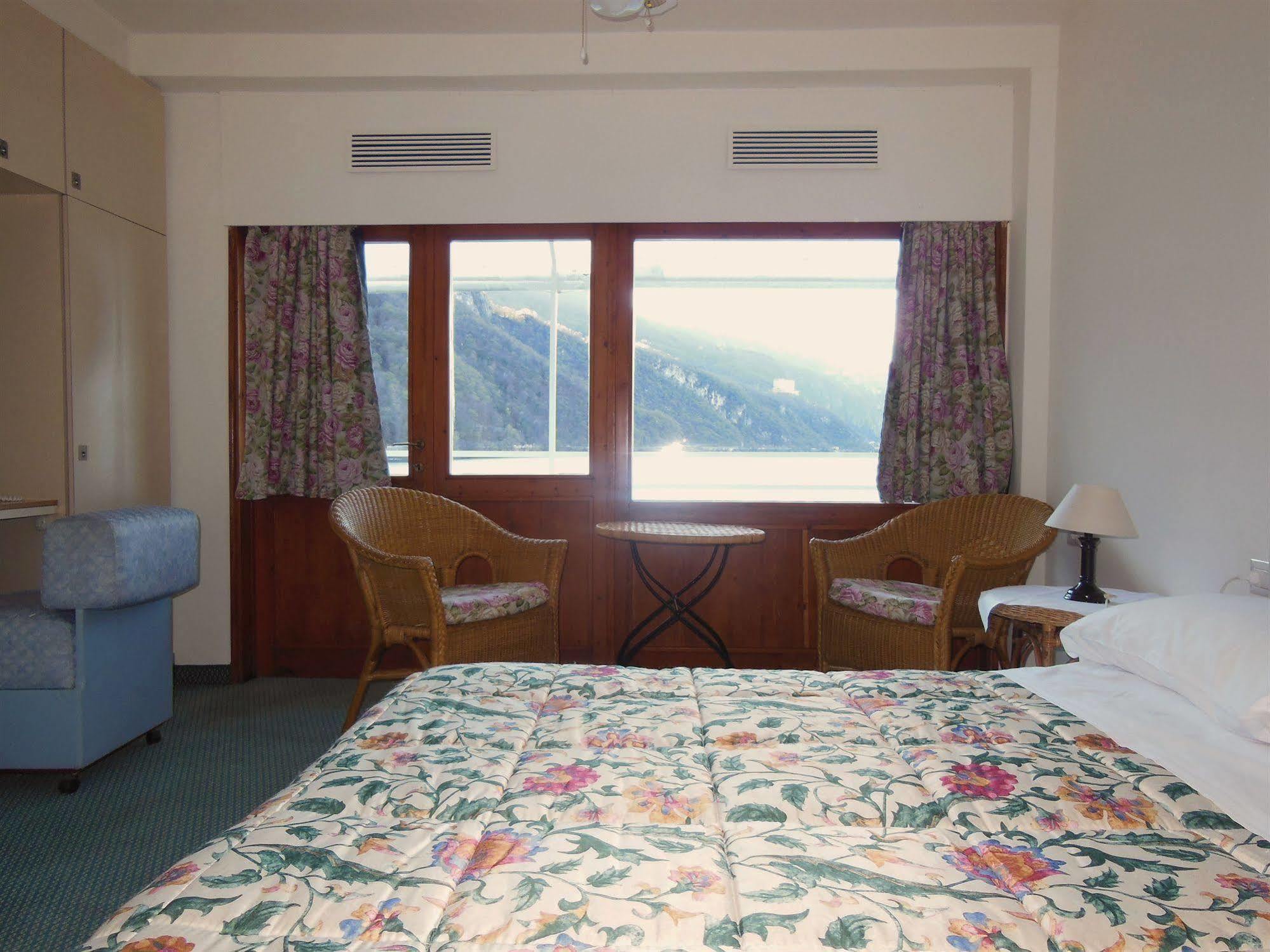 Hotel Nautilus Вальмадрера Экстерьер фото